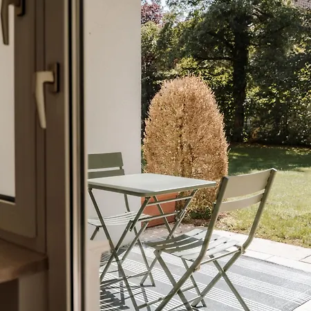 Skyrise - Stilvoll Wohnen, Entspannt Genießen Apartment *